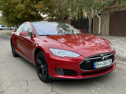 Красный Тесла Модель С, объемом двигателя 0 л и пробегом 176 тыс. км за 14800 $, фото 1 на Automoto.ua