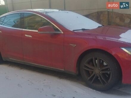 Червоний Тесла Модель С, об'ємом двигуна 0 л та пробігом 150 тис. км за 13000 $, фото 1 на Automoto.ua