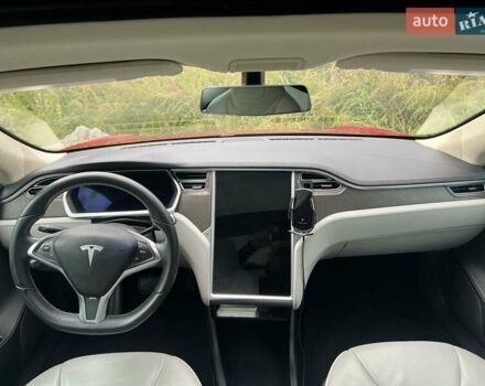 Червоний Тесла Модель С, об'ємом двигуна 0 л та пробігом 98 тис. км за 13000 $, фото 1 на Automoto.ua
