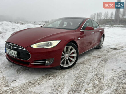 Червоний Тесла Модель С, об'ємом двигуна 0 л та пробігом 235 тис. км за 9999 $, фото 1 на Automoto.ua