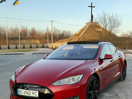 Красный Тесла Модель С, объемом двигателя 0 л и пробегом 262 тыс. км за 13400 $, фото 1 на Automoto.ua