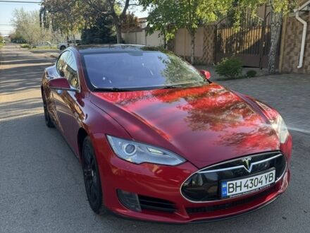 Красный Тесла Модель С, объемом двигателя 0 л и пробегом 183 тыс. км за 13500 $, фото 1 на Automoto.ua