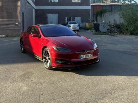 Тесла Модель С 2014 в Кобеляках на Automoto.ua Красный Тесла Модель С, объемом двигателя 0 л и пробегом 135 тыс. км за 12600 $, фото 1 на Automoto.ua