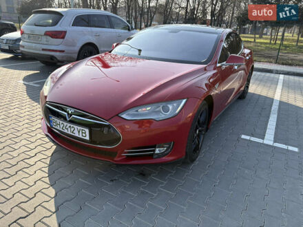 Тесла Модель С 2014 у Одесі на Automoto.ua Червоний Тесла Модель С, об'ємом двигуна 0 л та пробігом 102 тис. км за 14700 $, фото 1 на Automoto.ua