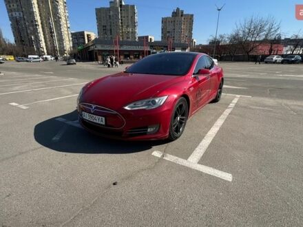 Червоний Тесла Модель С, об'ємом двигуна 0 л та пробігом 229 тис. км за 14499 $, фото 1 на Automoto.ua