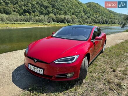 Червоний Тесла Модель С, об'ємом двигуна 0 л та пробігом 259 тис. км за 17700 $, фото 1 на Automoto.ua