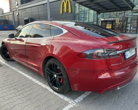 Красный Тесла Модель С, объемом двигателя 0 л и пробегом 212 тыс. км за 13500 $, фото 1 на Automoto.ua