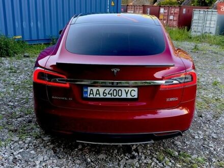 Червоний Тесла Модель С, об'ємом двигуна 0 л та пробігом 160 тис. км за 15700 $, фото 1 на Automoto.ua