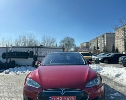 Красный Тесла Модель С, объемом двигателя 0 л и пробегом 299 тыс. км за 12490 $, фото 1 на Automoto.ua