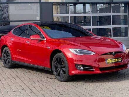 Тесла Модель С 2015 у Івано-Франківську на Automoto.ua Червоний Тесла Модель С, об'ємом двигуна 85 л та пробігом 135 тис. км за 24300 $, фото 1 на Automoto.ua