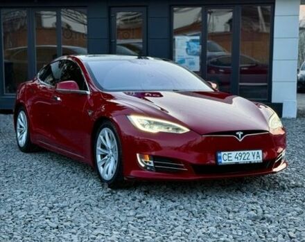 Красный Тесла Модель С, объемом двигателя 0 л и пробегом 161 тыс. км за 15900 $, фото 1 на Automoto.ua