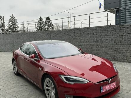 Красный Тесла Модель С, объемом двигателя 0 л и пробегом 226 тыс. км за 13800 $, фото 1 на Automoto.ua
