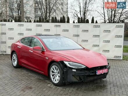 Червоний Тесла Модель С, об'ємом двигуна 0 л та пробігом 157 тис. км за 9800 $, фото 1 на Automoto.ua