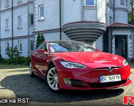 Красный Тесла Модель С, объемом двигателя 0.3 л и пробегом 127 тыс. км за 16500 $, фото 1 на Automoto.ua