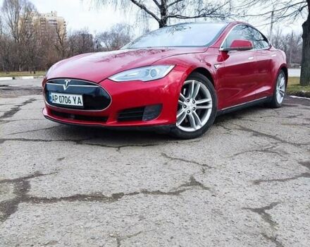 Червоний Тесла Модель С, об'ємом двигуна 0 л та пробігом 198 тис. км за 9900 $, фото 1 на Automoto.ua