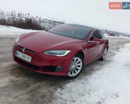 Красный Тесла Модель С, объемом двигателя 0 л и пробегом 160 тыс. км за 17500 $, фото 1 на Automoto.ua