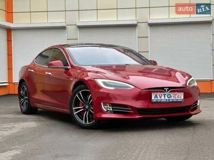 Тесла Модель С 2017 у Кривому Розі на Automoto.ua Червоний Тесла Модель С, об'ємом двигуна 0 л та пробігом 163 тис. км за 22000 $, фото 1 на Automoto.ua