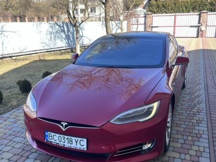 Красный Тесла Модель С, объемом двигателя 0 л и пробегом 205 тыс. км за 16999 $, фото 1 на Automoto.ua