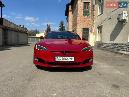 Красный Тесла Модель С, объемом двигателя 0 л и пробегом 83 тыс. км за 29500 $, фото 1 на Automoto.ua