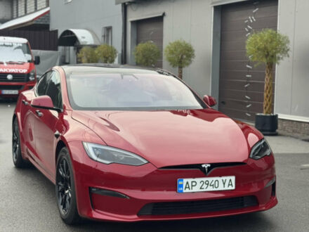 Красный Тесла Модель С, объемом двигателя 0 л и пробегом 55 тыс. км за 39000 $, фото 1 на Automoto.ua