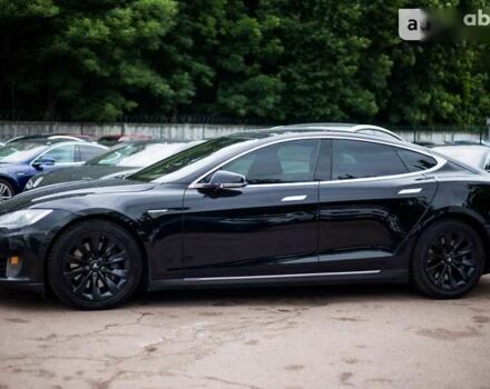 Тесла Модель С 2015 у Києві на Automoto.ua Тесла Модель С, об'ємом двигуна 0 л та пробігом 205 тис. км за 26999 $, фото 2 на Automoto.ua