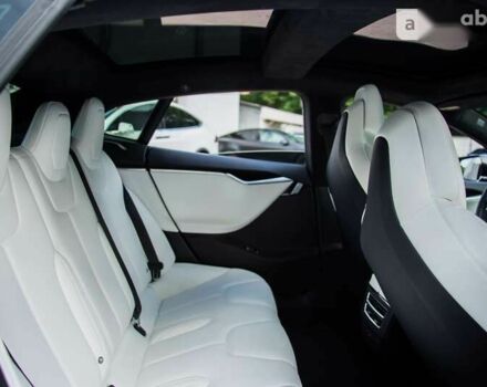 Тесла Модель С, объемом двигателя 0 л и пробегом 217 тыс. км за 39999 $, фото 12 на Automoto.ua