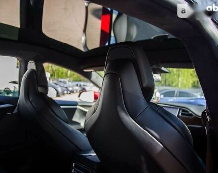 Тесла Модель С 2017 у Києві на Automoto.ua Тесла Модель С, об'ємом двигуна 0 л та пробігом 59 тис. км за 44999 $, фото 13 на Automoto.ua