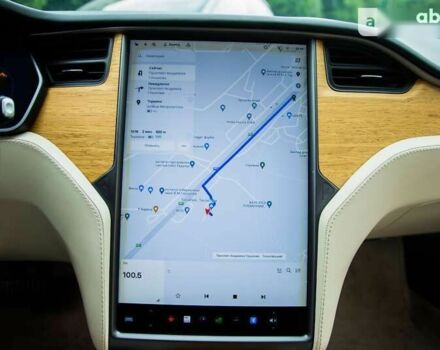 Тесла Модель С 2019 у Києві на Automoto.ua Тесла Модель С, об'ємом двигуна 0 л та пробігом 25 тис. км за 52800 $, фото 15 на Automoto.ua