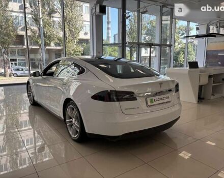 Тесла Модель С, объемом двигателя 0 л и пробегом 130 тыс. км за 17000 $, фото 5 на Automoto.ua