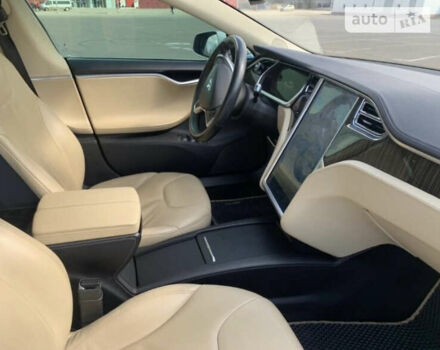 Тесла Модель С, объемом двигателя 0 л и пробегом 225 тыс. км за 18000 $, фото 8 на Automoto.ua