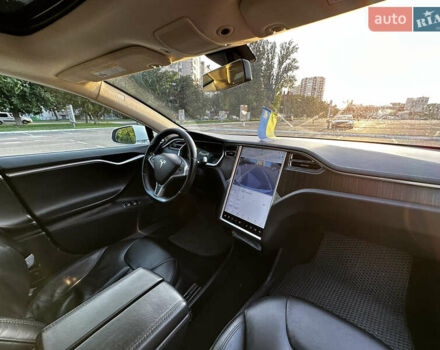 Тесла Модель С, объемом двигателя 0 л и пробегом 96 тыс. км за 17900 $, фото 13 на Automoto.ua