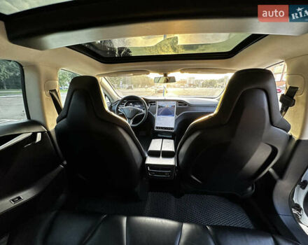Тесла Модель С, объемом двигателя 0 л и пробегом 96 тыс. км за 17900 $, фото 15 на Automoto.ua