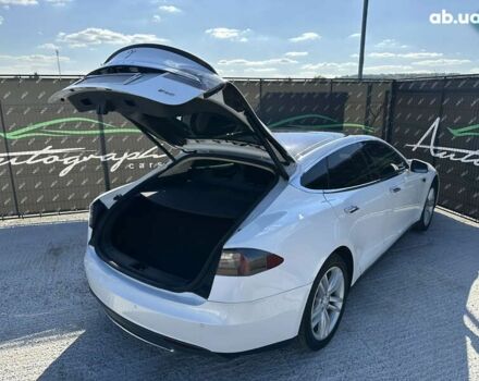 Тесла Модель С, об'ємом двигуна 0 л та пробігом 230 тис. км за 11999 $, фото 25 на Automoto.ua