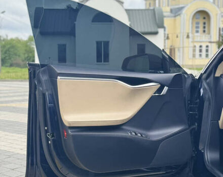 Тесла Модель С, объемом двигателя 0 л и пробегом 112 тыс. км за 14800 $, фото 10 на Automoto.ua