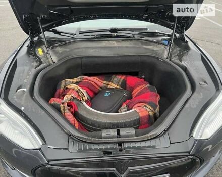 Тесла Модель С, объемом двигателя 0 л и пробегом 152 тыс. км за 18500 $, фото 3 на Automoto.ua