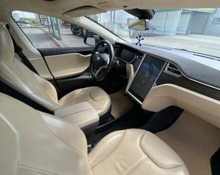 Тесла Модель С, объемом двигателя 0 л и пробегом 162 тыс. км за 18200 $, фото 30 на Automoto.ua
