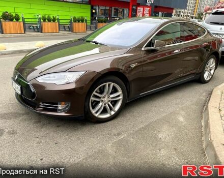 Тесла Модель С, объемом двигателя 0.31 л и пробегом 126 тыс. км за 14400 $, фото 10 на Automoto.ua
