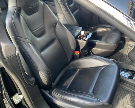 Тесла Модель С, объемом двигателя 0 л и пробегом 210 тыс. км за 25500 $, фото 9 на Automoto.ua