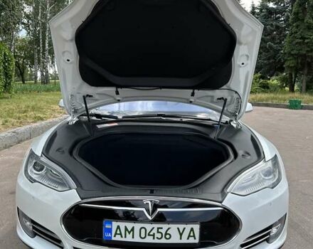 Тесла Модель С, объемом двигателя 0 л и пробегом 169 тыс. км за 17999 $, фото 15 на Automoto.ua