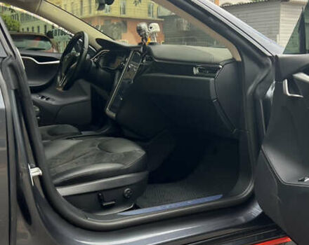 Тесла Модель С, объемом двигателя 0 л и пробегом 93 тыс. км за 14900 $, фото 24 на Automoto.ua