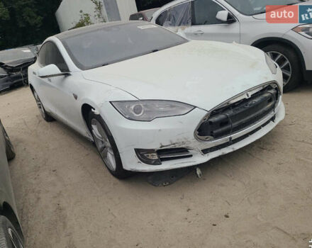 Тесла Модель С, об'ємом двигуна 0 л та пробігом 50 тис. км за 9950 $, фото 14 на Automoto.ua