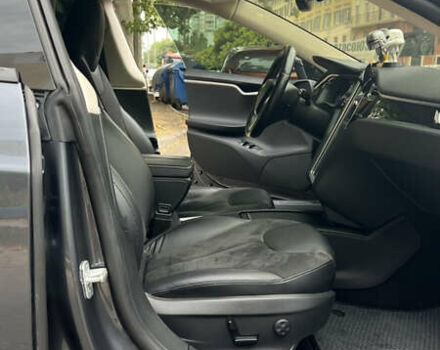 Тесла Модель С, объемом двигателя 0 л и пробегом 93 тыс. км за 14900 $, фото 25 на Automoto.ua