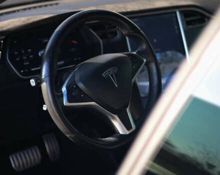 Тесла Модель С, объемом двигателя 0 л и пробегом 70 тыс. км за 17000 $, фото 8 на Automoto.ua