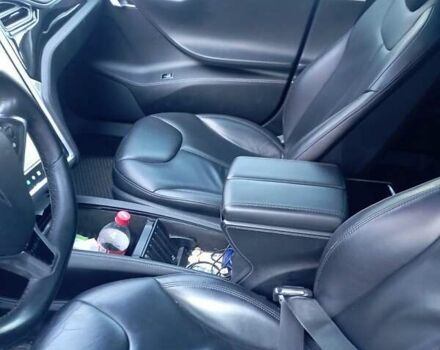 Тесла Модель С, объемом двигателя 0 л и пробегом 178 тыс. км за 14500 $, фото 5 на Automoto.ua
