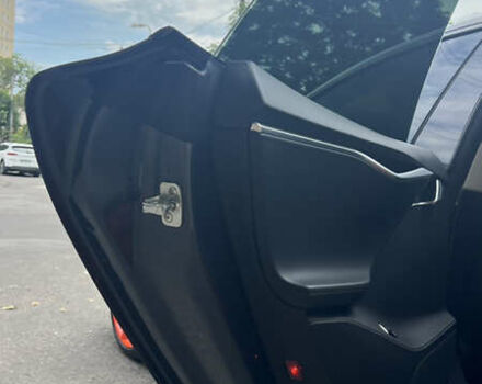 Тесла Модель С, объемом двигателя 0 л и пробегом 93 тыс. км за 14900 $, фото 9 на Automoto.ua