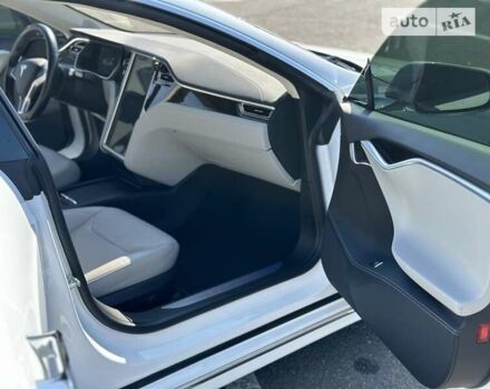 Тесла Модель С, об'ємом двигуна 0 л та пробігом 113 тис. км за 20300 $, фото 35 на Automoto.ua