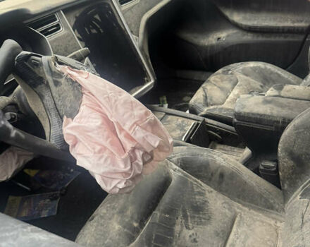 Тесла Модель С, об'ємом двигуна 0 л та пробігом 109 тис. км за 7800 $, фото 5 на Automoto.ua