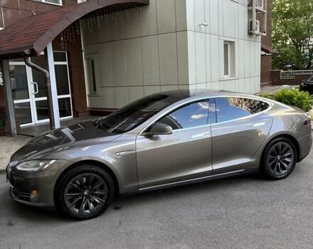 Тесла Модель С, объемом двигателя 0 л и пробегом 250 тыс. км за 17500 $, фото 8 на Automoto.ua