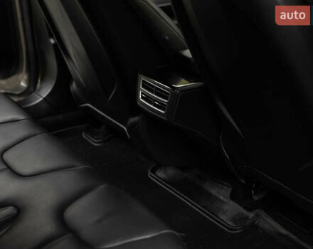 Тесла Модель С, объемом двигателя 0 л и пробегом 103 тыс. км за 23800 $, фото 34 на Automoto.ua