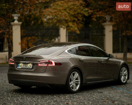 Тесла Модель С, объемом двигателя 0 л и пробегом 103 тыс. км за 23800 $, фото 16 на Automoto.ua